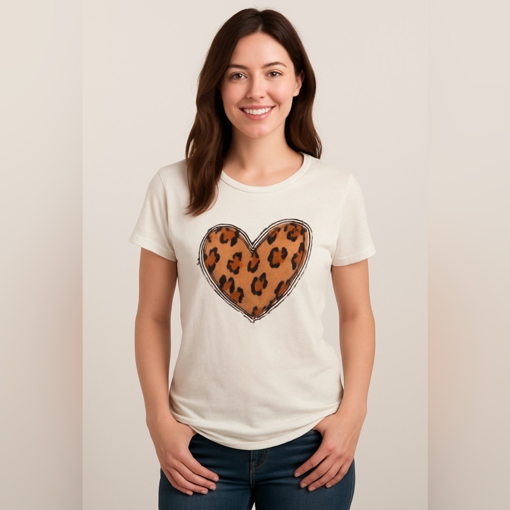 Bella + Canvas White Graphic Tee Leopard Print Heart Sketch Design Size Medium